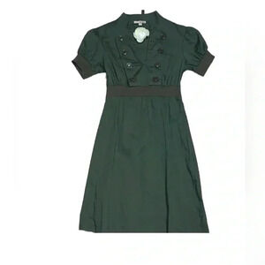 Green mini dress “Annie” style, capped sleeves , v neck sz small,
